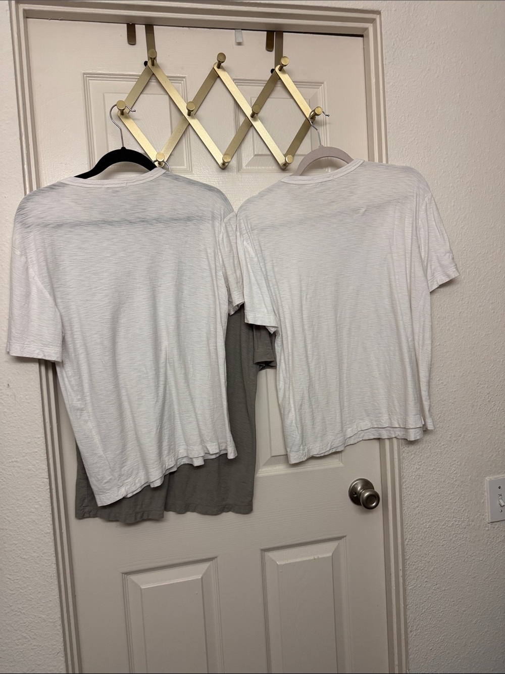 James Perse basic shirt bundle - Picture 9 of 12